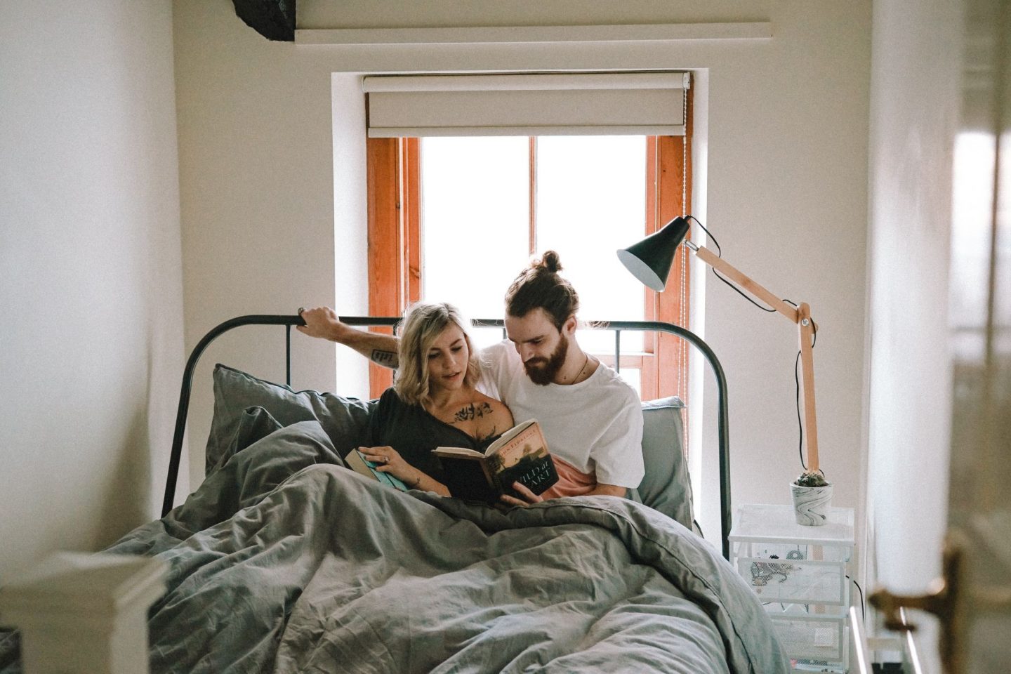 5 Date Ideas for Bookworms and Book Lovers